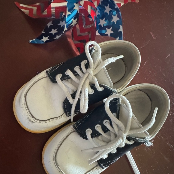 Little boys Stride Right shoes - Picture 2 of 7